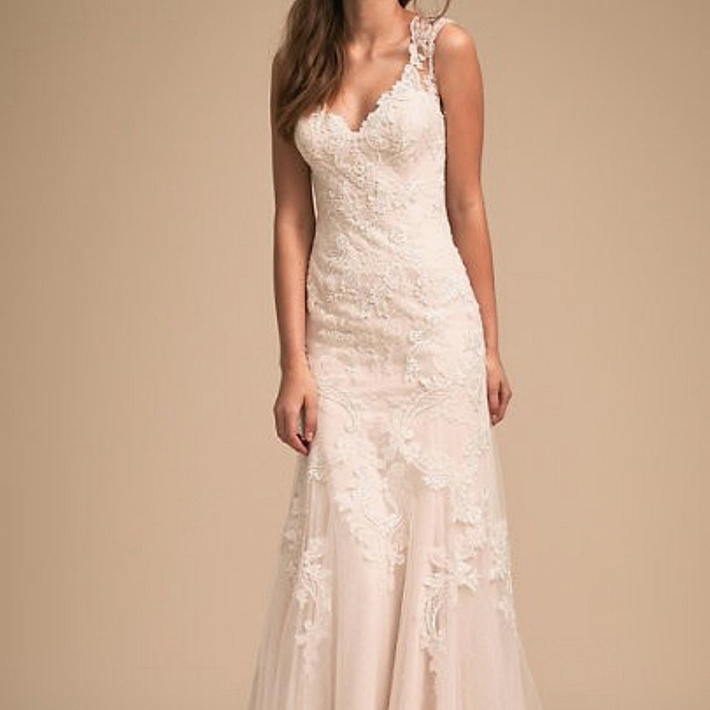 BHLDN Ivory Lace Fit-and-Flare Wedding Dress